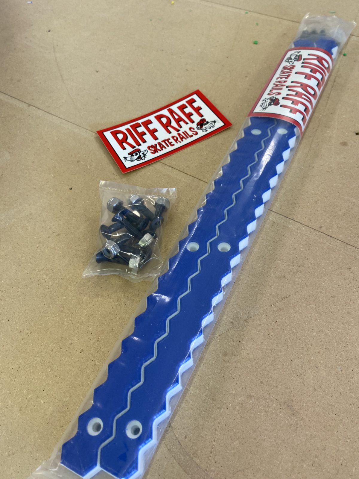 ZigZag Board Rails SellerDoor